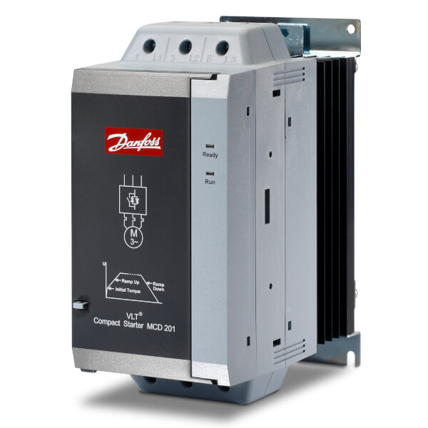 Преобразователь частоты Danfoss VLT Basic Drive FC-101PK75T4E20H4XXCXXXSXXXXAXBXCXXXXDX, 0,75 кВт, 2,2А, ~380/480В